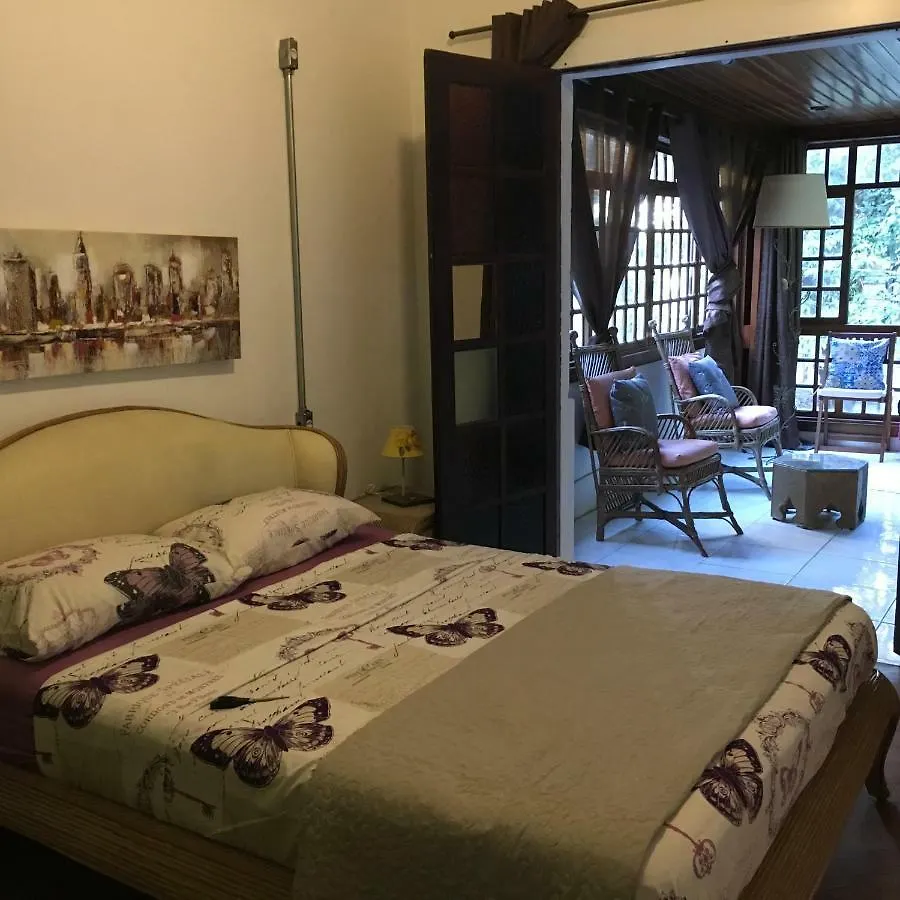 Quarto em Acomodações Particulares Augusta Jardins Home São Paulo Brasil